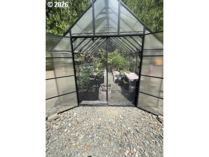 570 Tunnel Road Glendale, OR 97442 - Photo 7 of 16