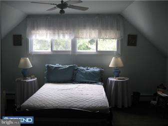49 Fountain Road Levittown, PA 19056 - Photo 9 of 12 Bedroom