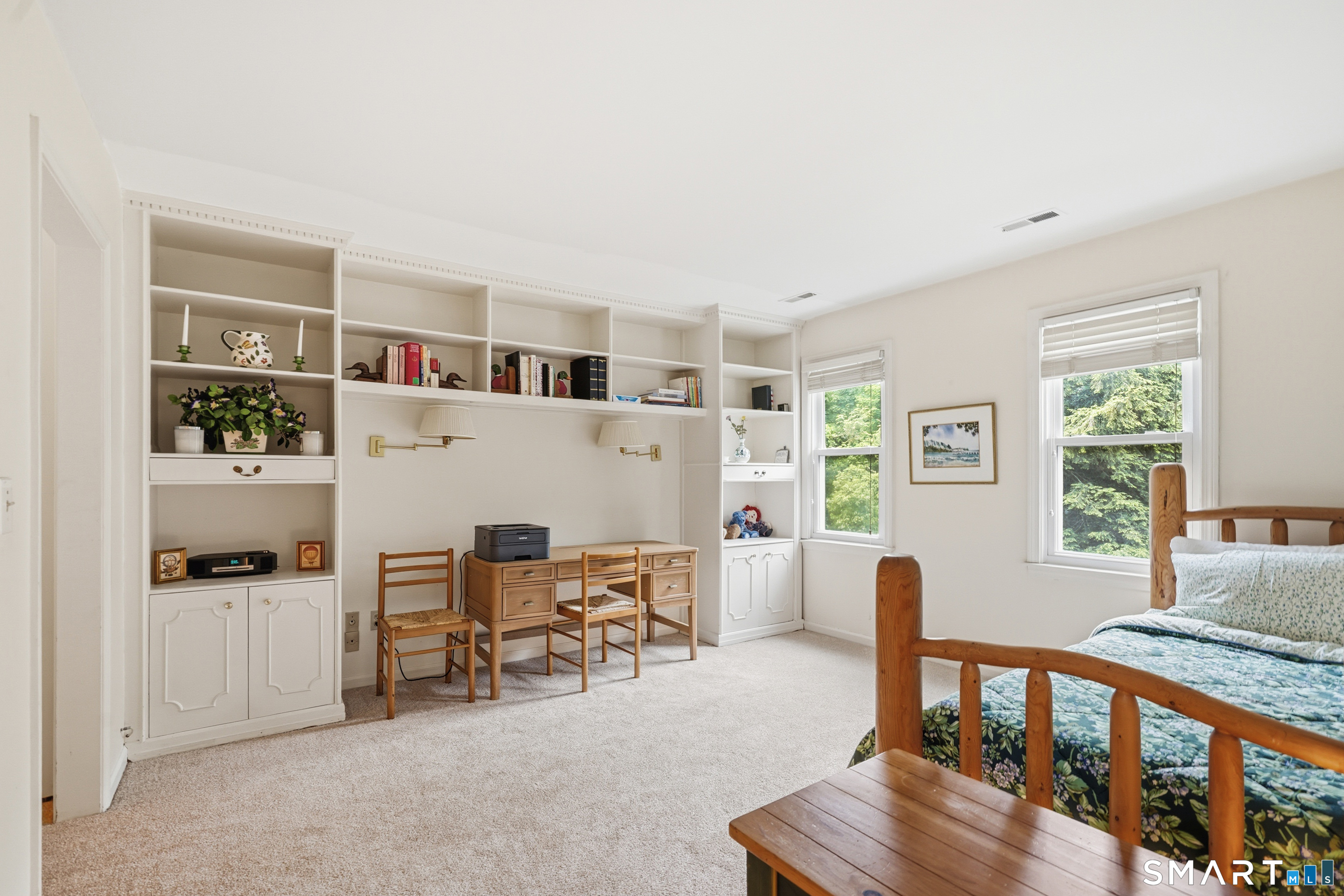 19 Georgetowne North Greenwich, CT 06831 - Photo 14 of 29