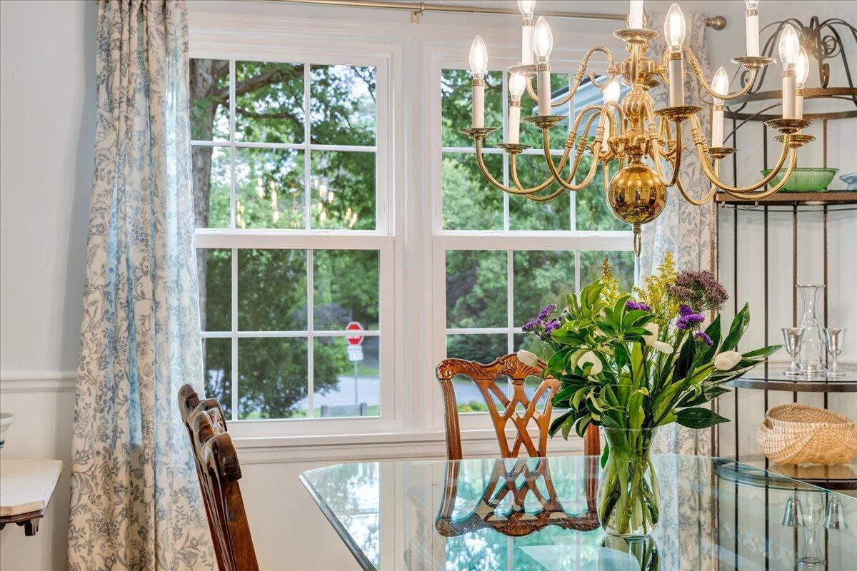 21 Queen Regent Court Blue Ridge, VA 24064 - Photo 11 of 70 17-MIB04465