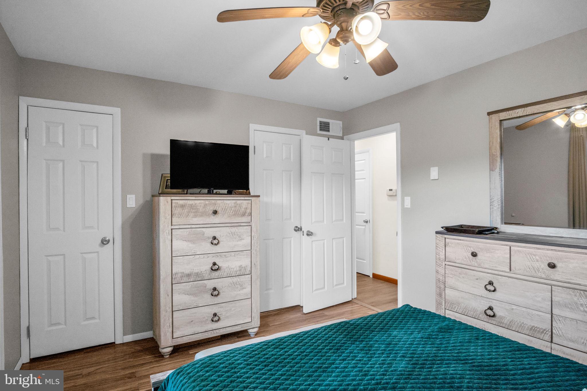 23 Roseglen Road Duncannon, PA 17020 - Photo 12 of 27 a view of room with flat screen tv and dresser