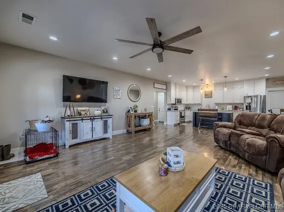 $469,900 | 23013 Rock Bluff Drive, Richland, MO 65556