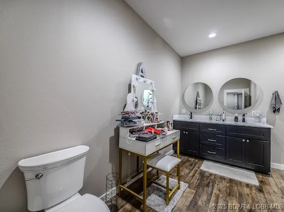 $469,900 | 23013 Rock Bluff Drive, Richland, MO 65556