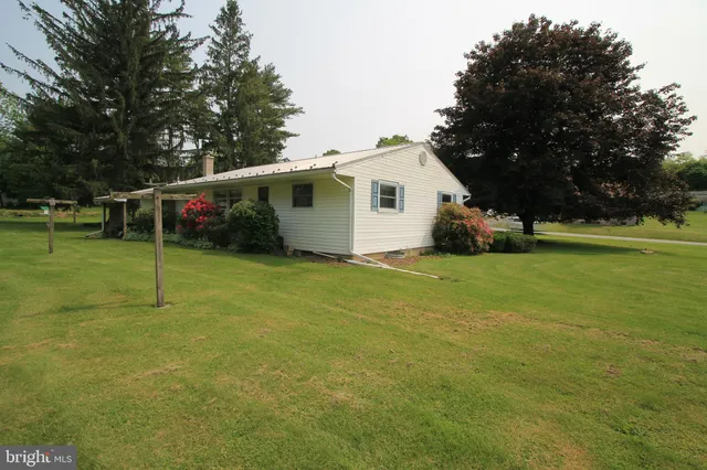 $238,000 | 212 Tattletown Road, Aaronsburg, PA 16820