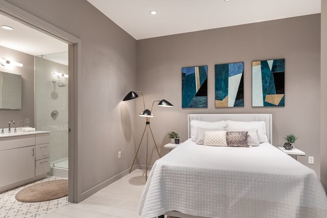 $644,000 | 346 Congress Street, Unit 204, Boston, MA 02210