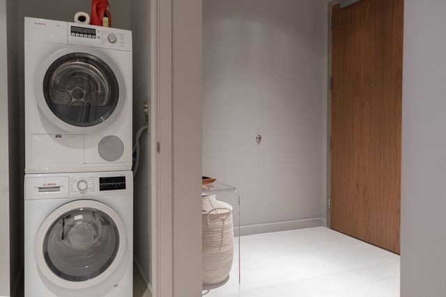 $644,000 | 346 Congress Street, Unit 204, Boston, MA 02210