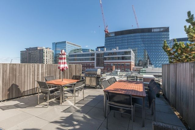 $644,000 | 346 Congress Street, Unit 204, Boston, MA 02210