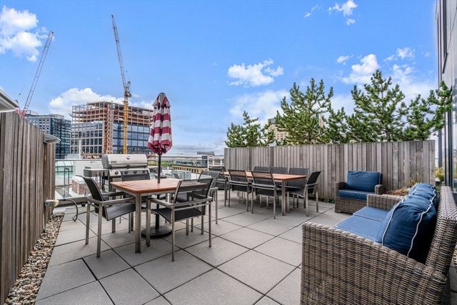 $644,000 | 346 Congress Street, Unit 204, Boston, MA 02210