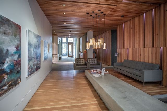 $644,000 | 346 Congress Street, Unit 204, Boston, MA 02210