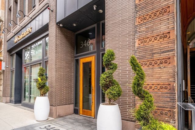 $644,000 | 346 Congress Street, Unit 204, Boston, MA 02210