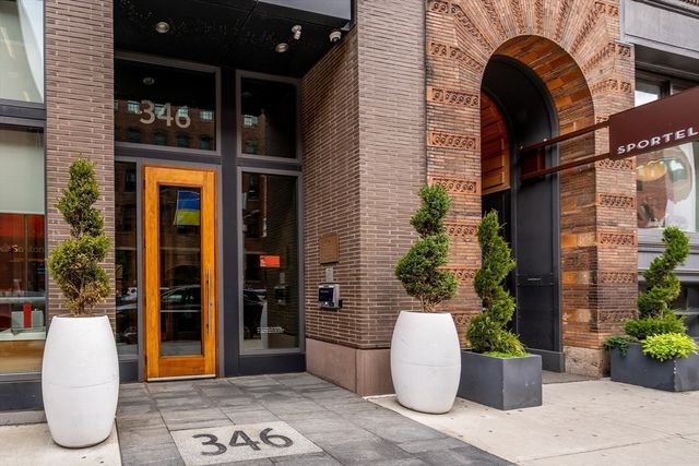 $644,000 | 346 Congress Street, Unit 204, Boston, MA 02210