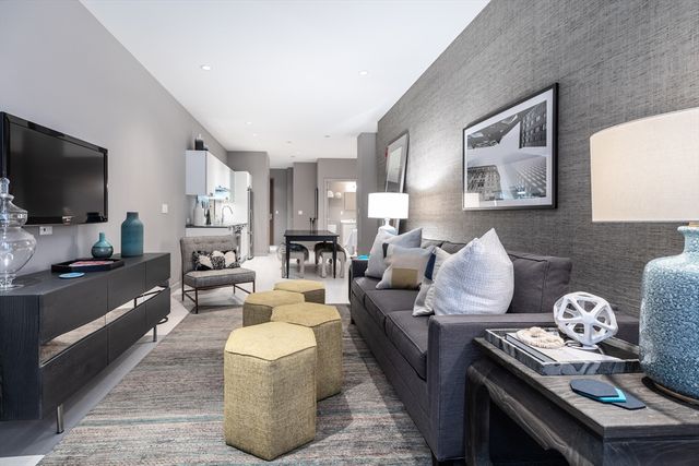 $644,000 | 346 Congress Street, Unit 204, Boston, MA 02210