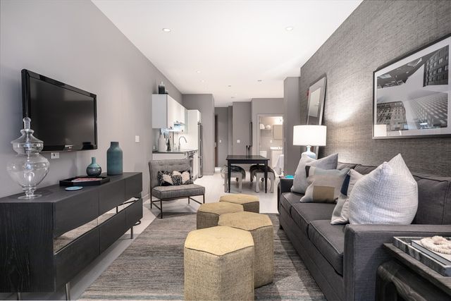 $644,000 | 346 Congress Street, Unit 204, Boston, MA 02210