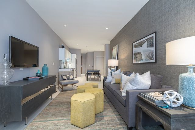 $644,000 | 346 Congress Street, Unit 204, Boston, MA 02210