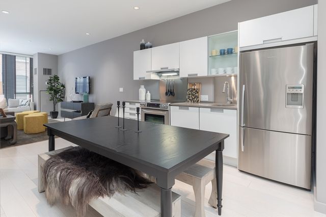 $644,000 | 346 Congress Street, Unit 204, Boston, MA 02210