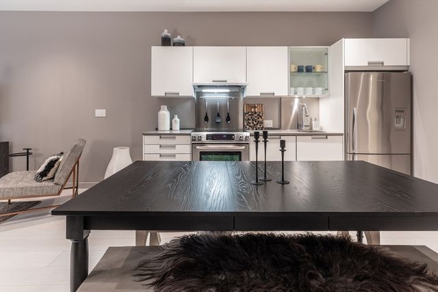 $644,000 | 346 Congress Street, Unit 204, Boston, MA 02210