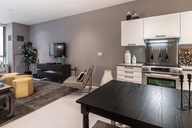 $644,000 | 346 Congress Street, Unit 204, Boston, MA 02210