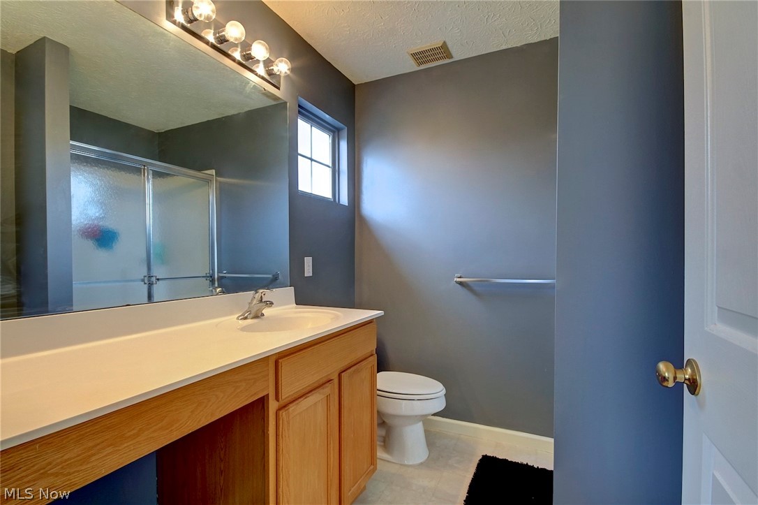 225 Sandstone Ridge Way Berea, OH 44017 - Photo 22 of 33 Gallery Image 22