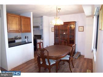 22 Fitzwatertown Road, Unit G4 Willow Grove, PA 19090 - Photo 4 of 12 Dining Room