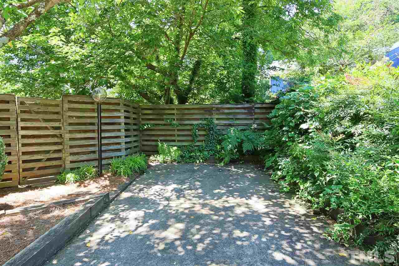 2800 Rue Sans Famille Raleigh, NC 27607 - Photo 4 of 27