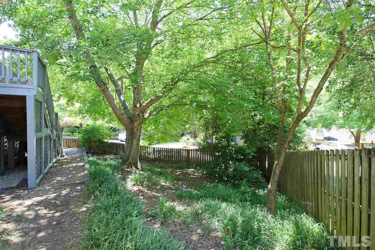 2800 Rue Sans Famille Raleigh, NC 27607 - Photo 5 of 27