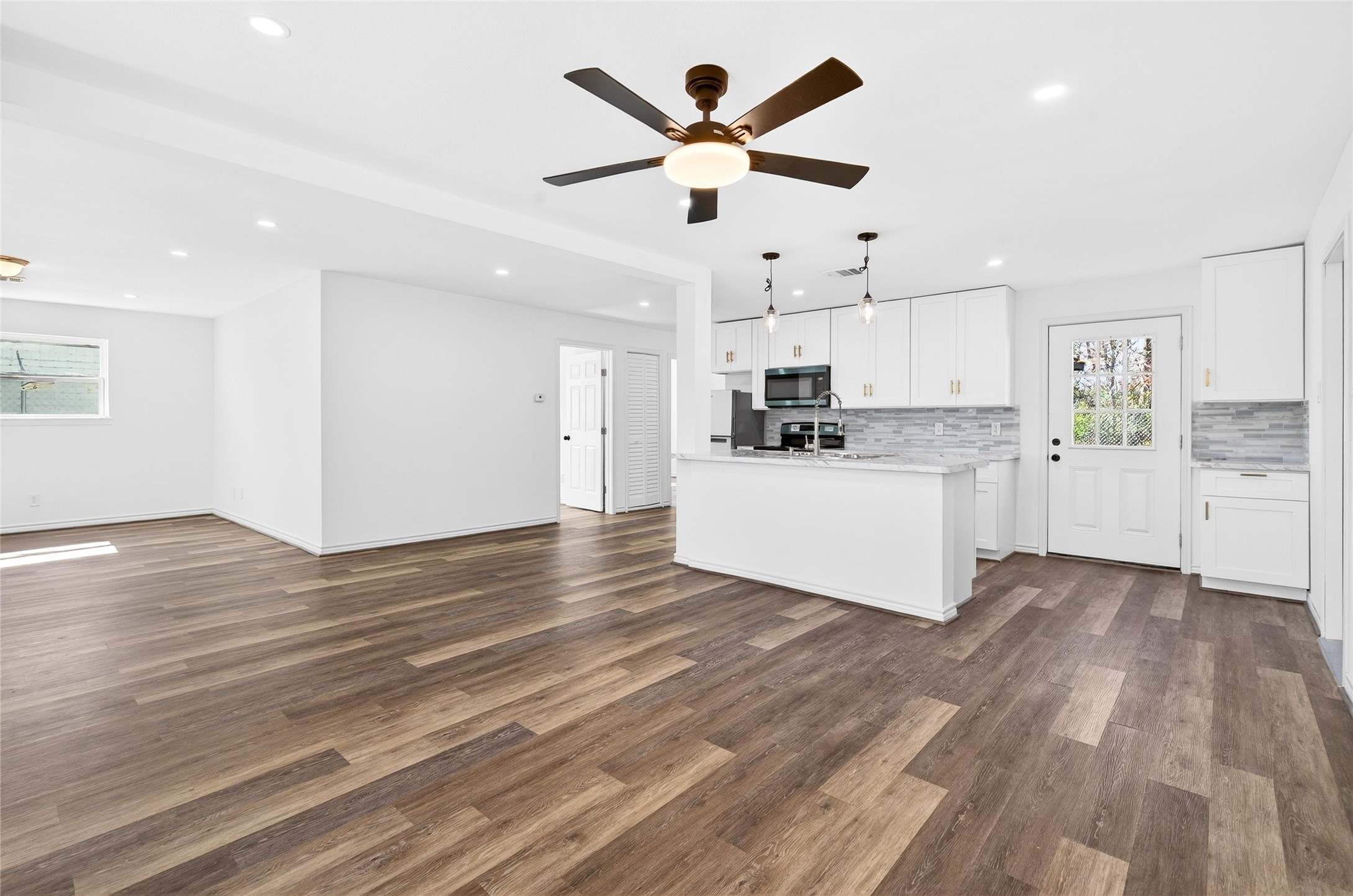 7338 Conley Street Houston, TX 77021 - Photo 5 of 36