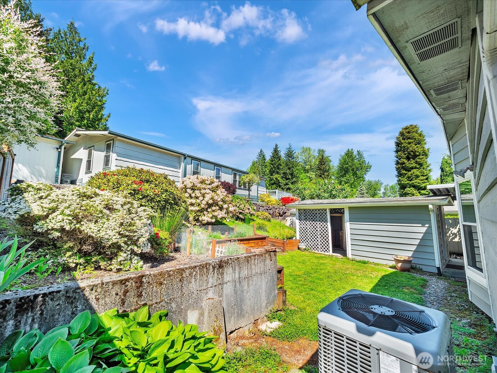 17235 119th Avenue Northeast Bothell, WA 98011 - Photo 24 of 39