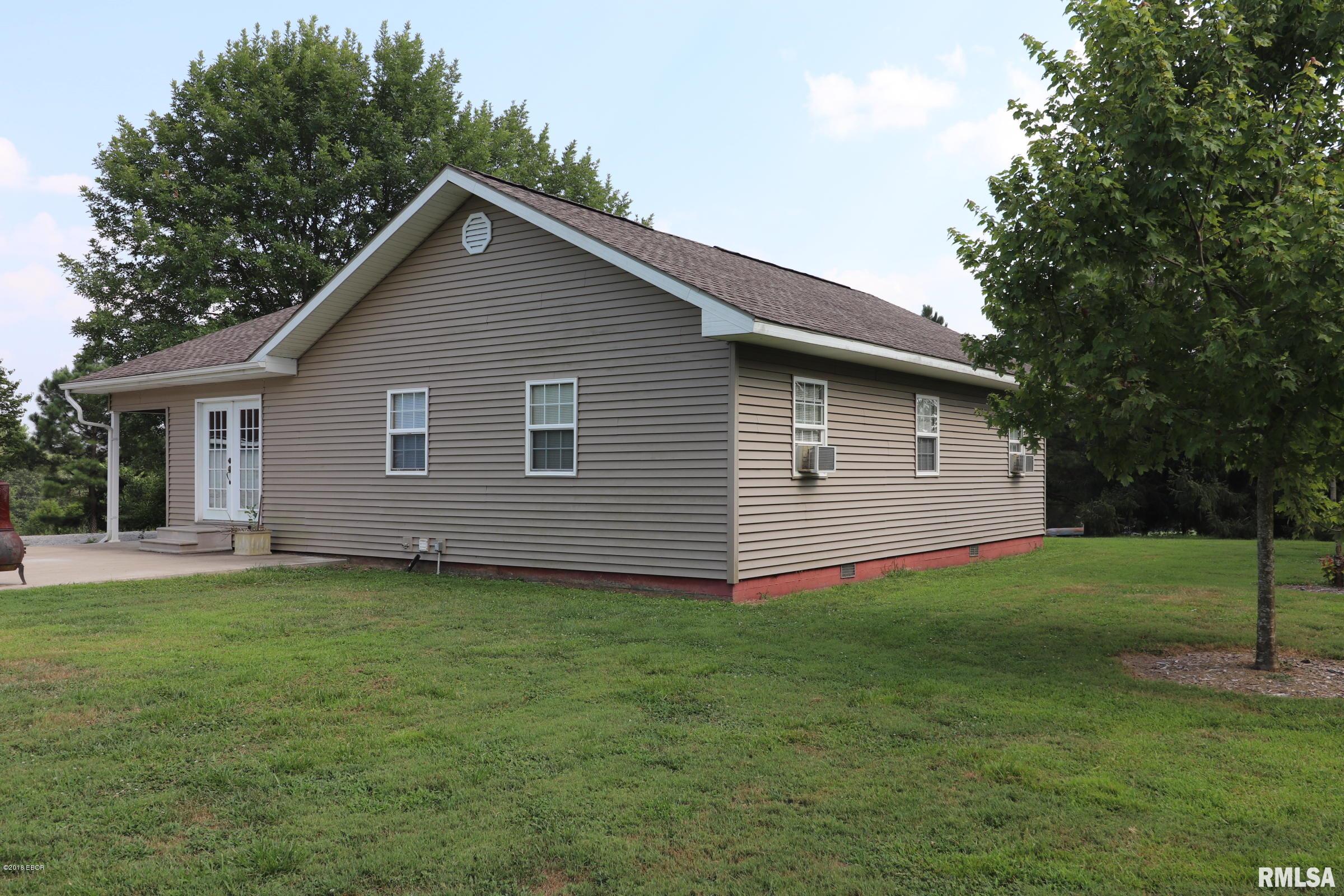 25 East Glendale Road Simpson, IL 62985 - Photo 5 of 37 Gallery Image 5