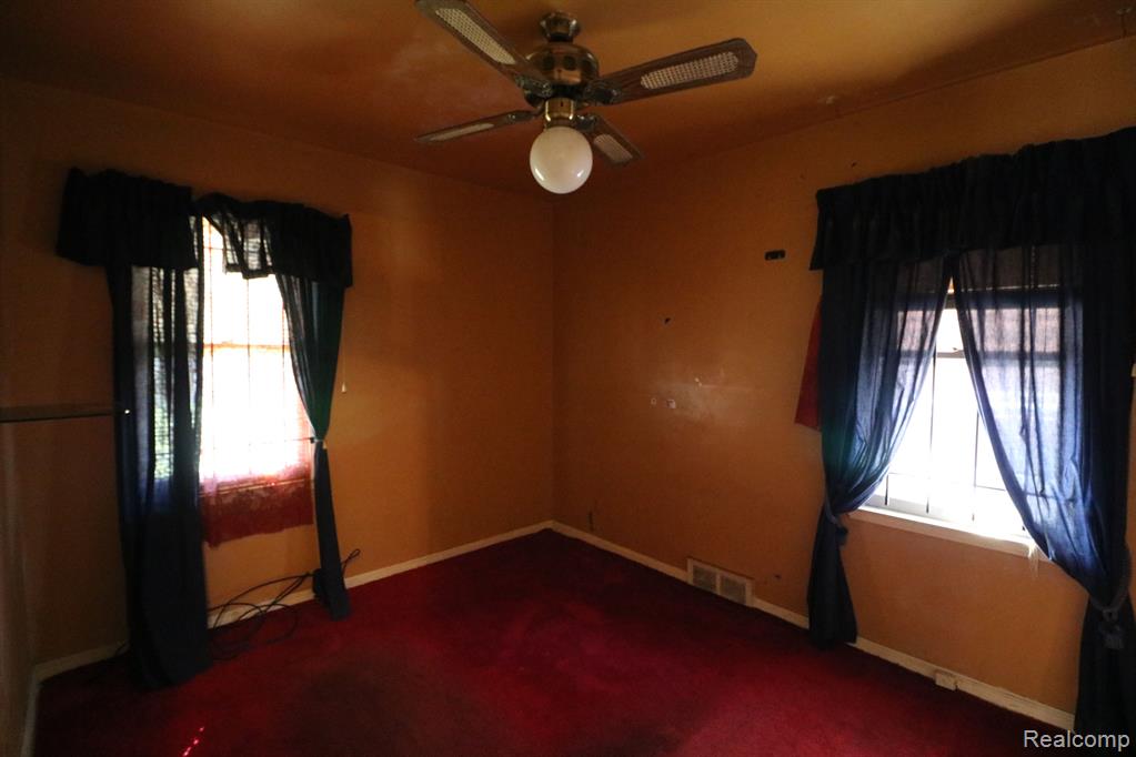 19172 Edinborough Road Detroit, MI 48219 - Photo 12 of 17