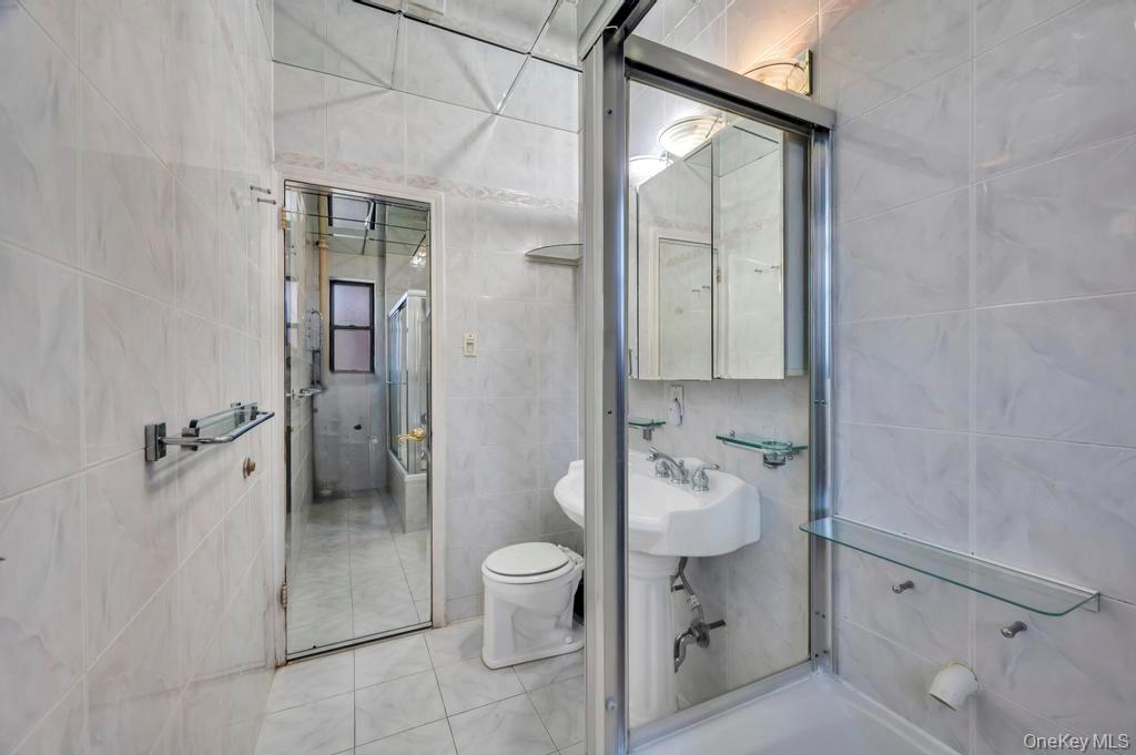 100-10 67th Road, Unit 4 Queens, NY 11375 - Photo 22 of 27