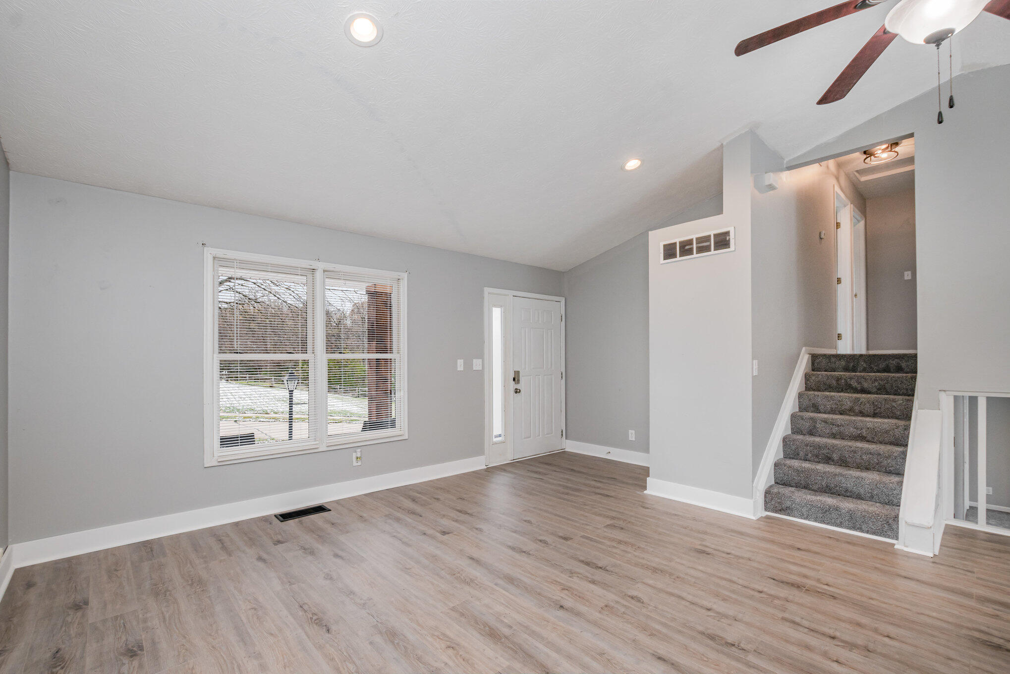 2652 Ridgecrest Lane Covington, KY 41017 - Photo 7 of 21