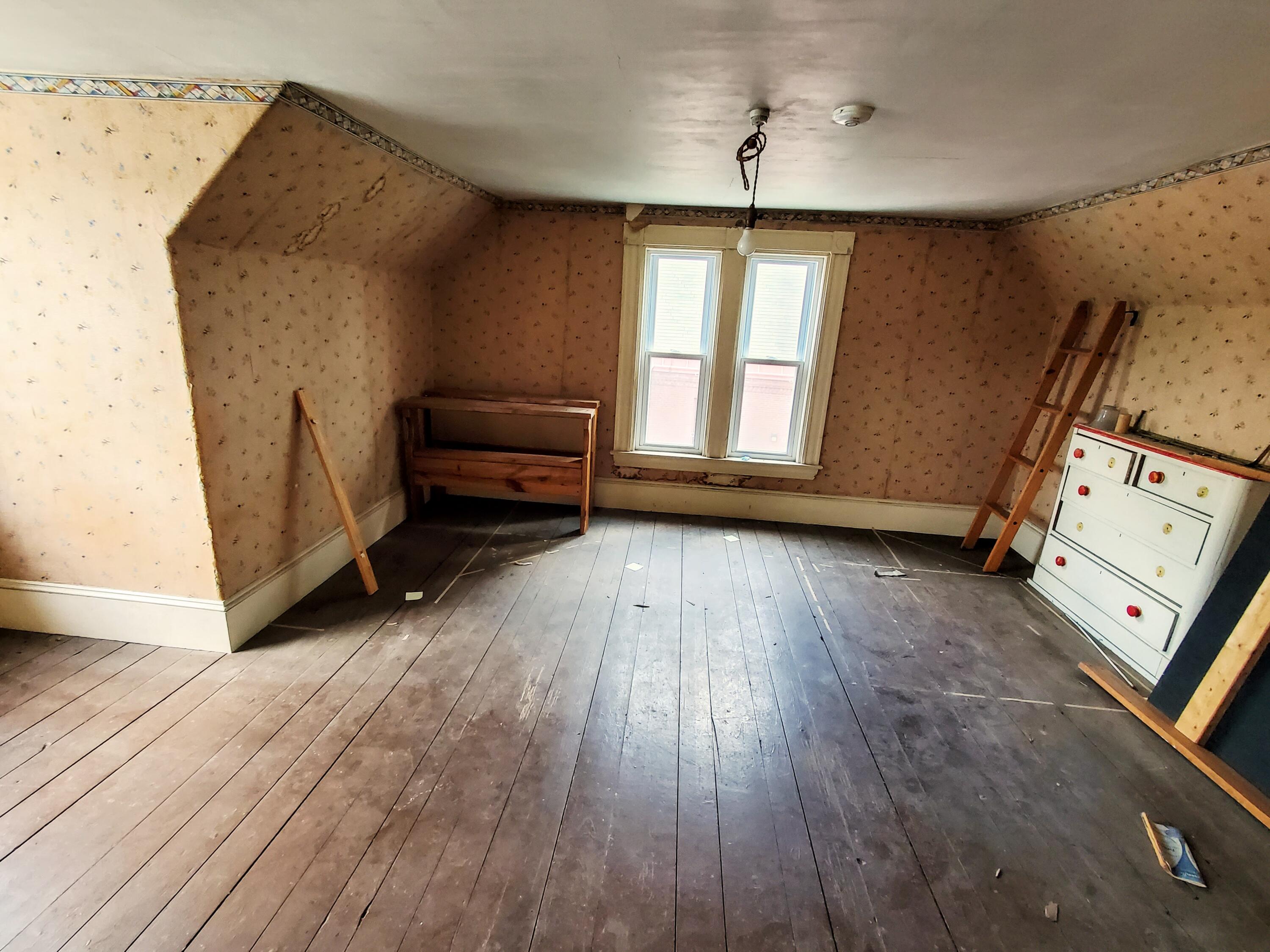 96 Main Street Madison, ME 04950 - Photo 16 of 28 96_BONUS ROOM PHOTO2