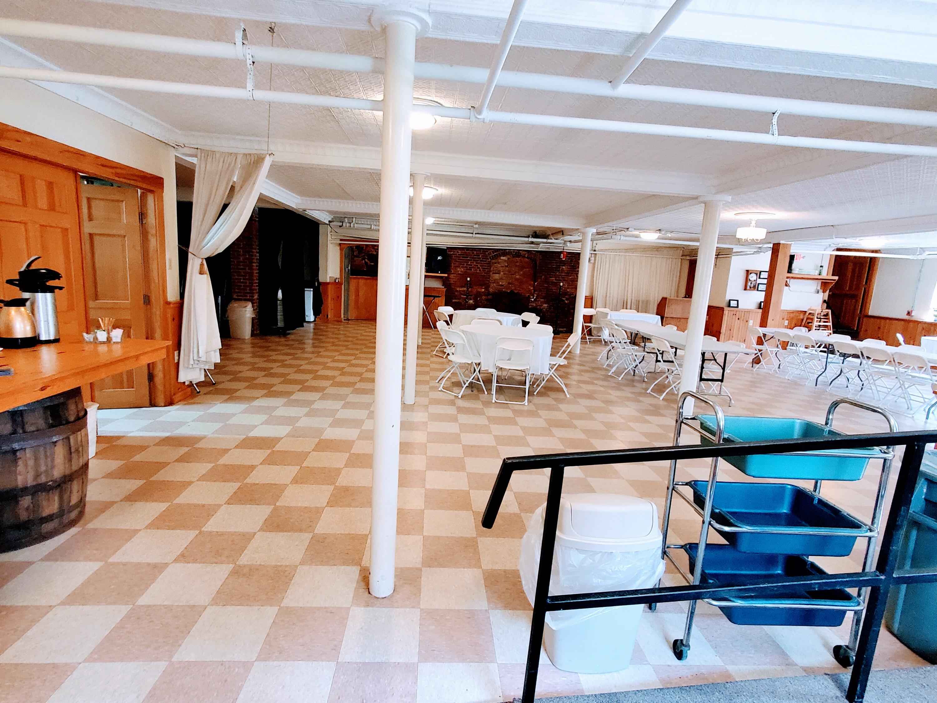 96 Main Street Madison, ME 04950 - Photo 19 of 28 98_ENTRY DOWNSTAIRS