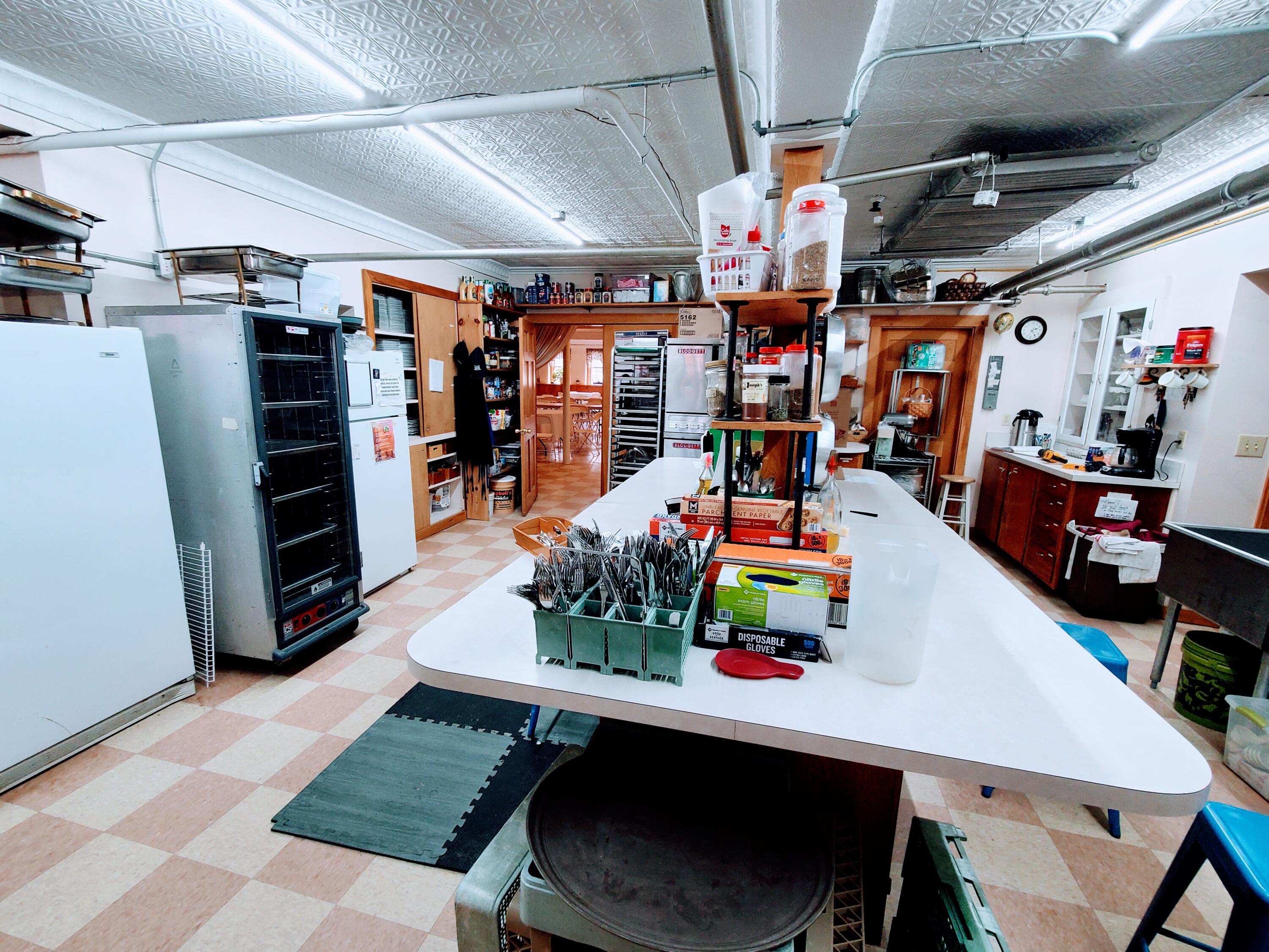 96 Main Street Madison, ME 04950 - Photo 20 of 28 98_KITCHEN