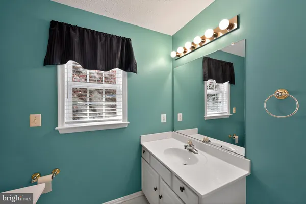 $550,000 | 10325 Cassidy Court, Waldorf, MD 20601