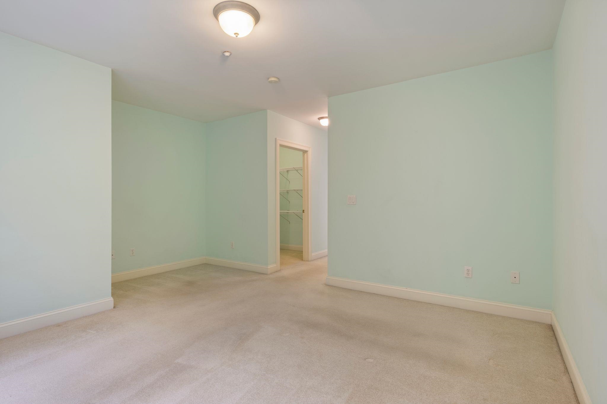 100 Shepard's Cove Road, Unit F103 Kittery, ME 03904 - Photo 15 of 36 Gallery Image 15