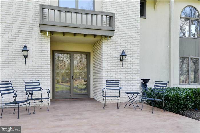 14900 Mount Nebo Road Poolesville, MD 20837 - Photo 19 of 30 a view of outdoor seating space