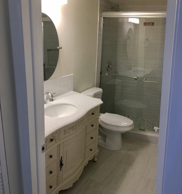 150 Pineview Road, Unit B2 Jupiter, FL 33469 - Photo 6 of 7 6