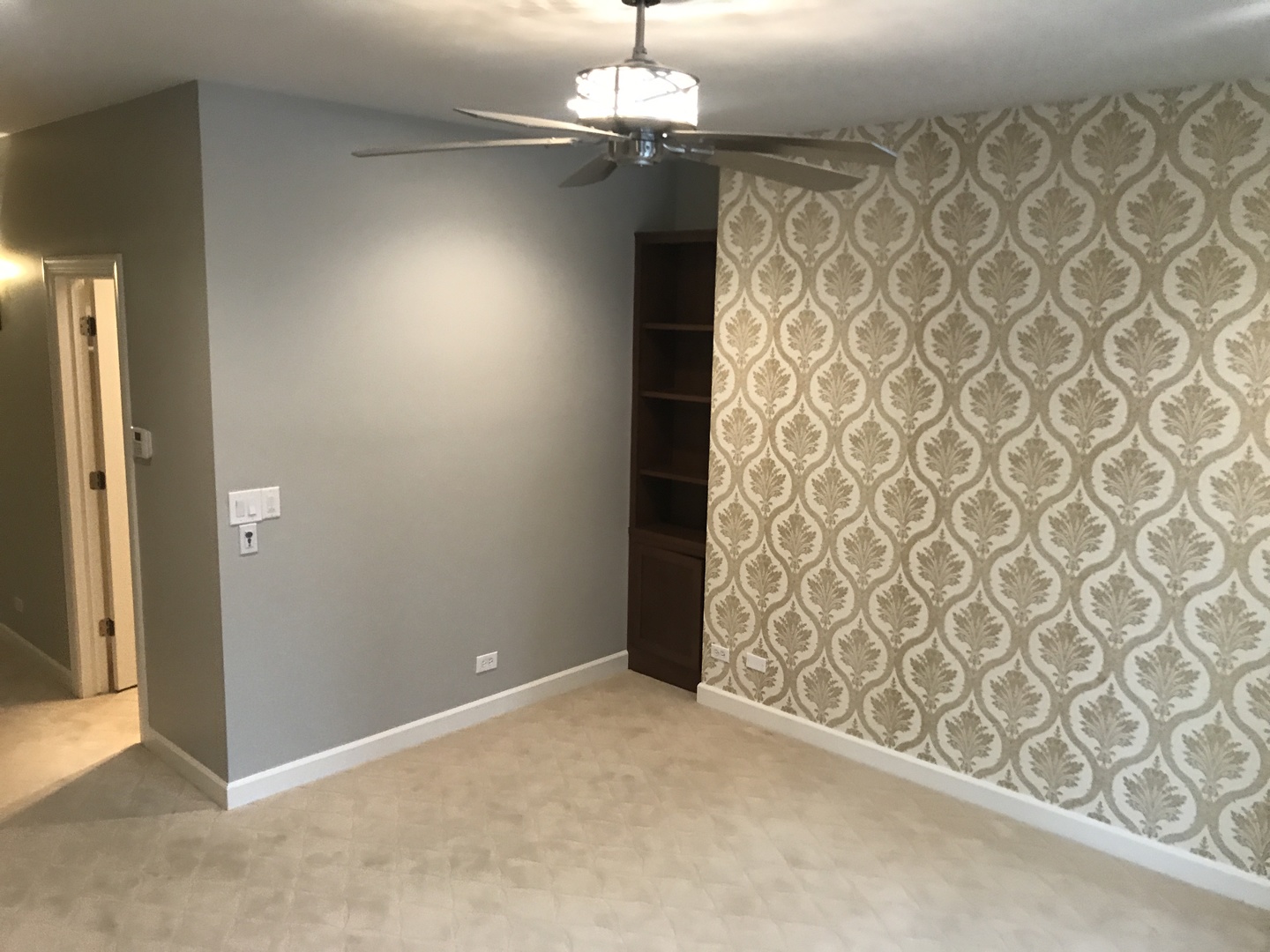 346 West Huron Street, Unit A Chicago, IL 60654 - Photo 15 of 23