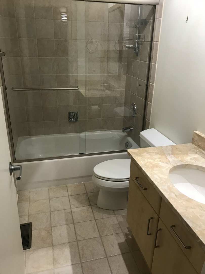 346 West Huron Street, Unit A Chicago, IL 60654 - Photo 20 of 23