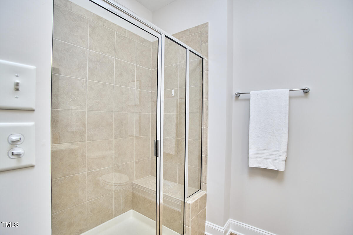 2808 Carter Finley Place Raleigh, NC 27606 - Photo 32 of 45 027