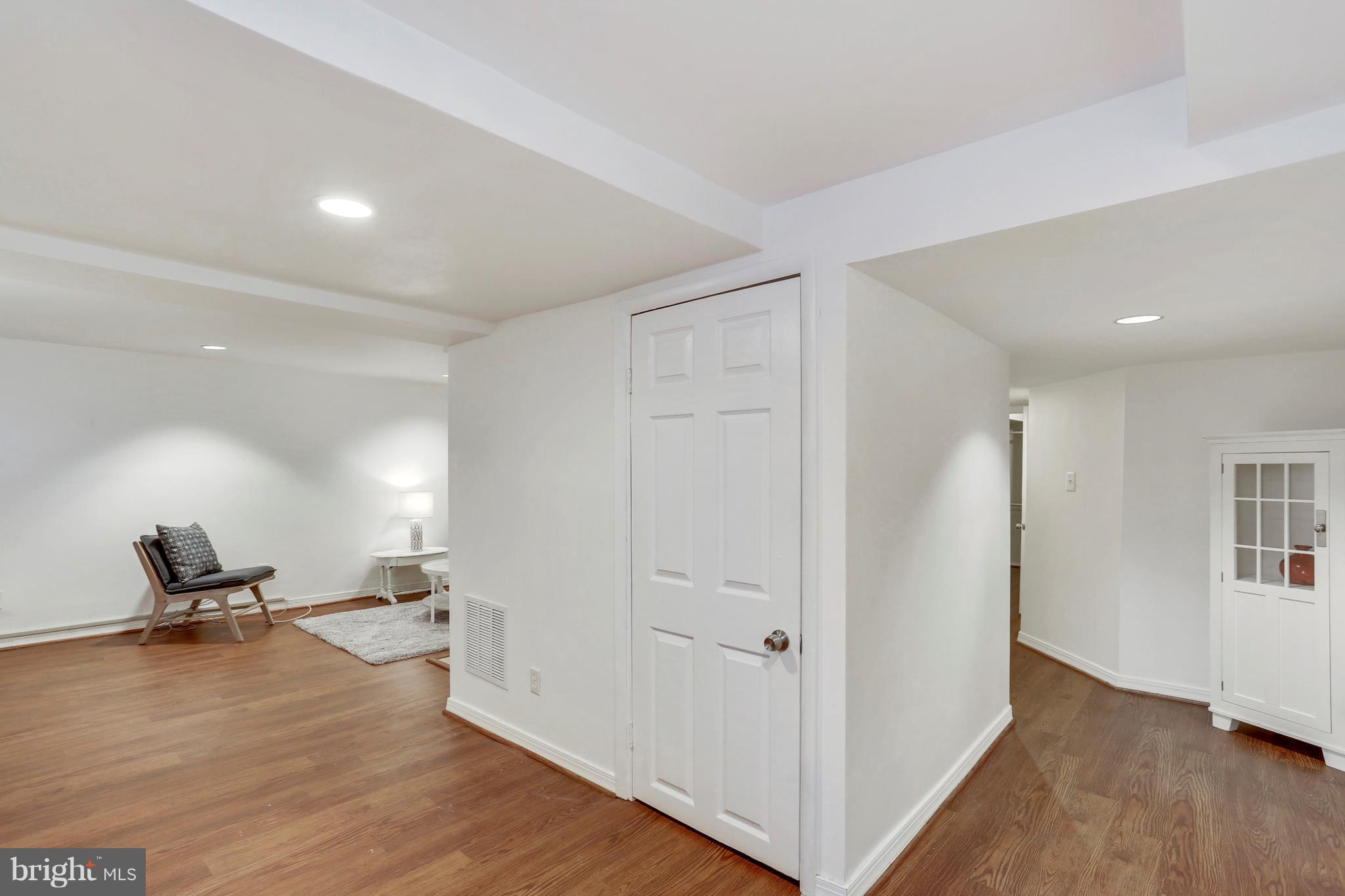 1804 Eldon Lane Silver Spring, MD 20902 - Photo 21 of 44 Gallery Image 21