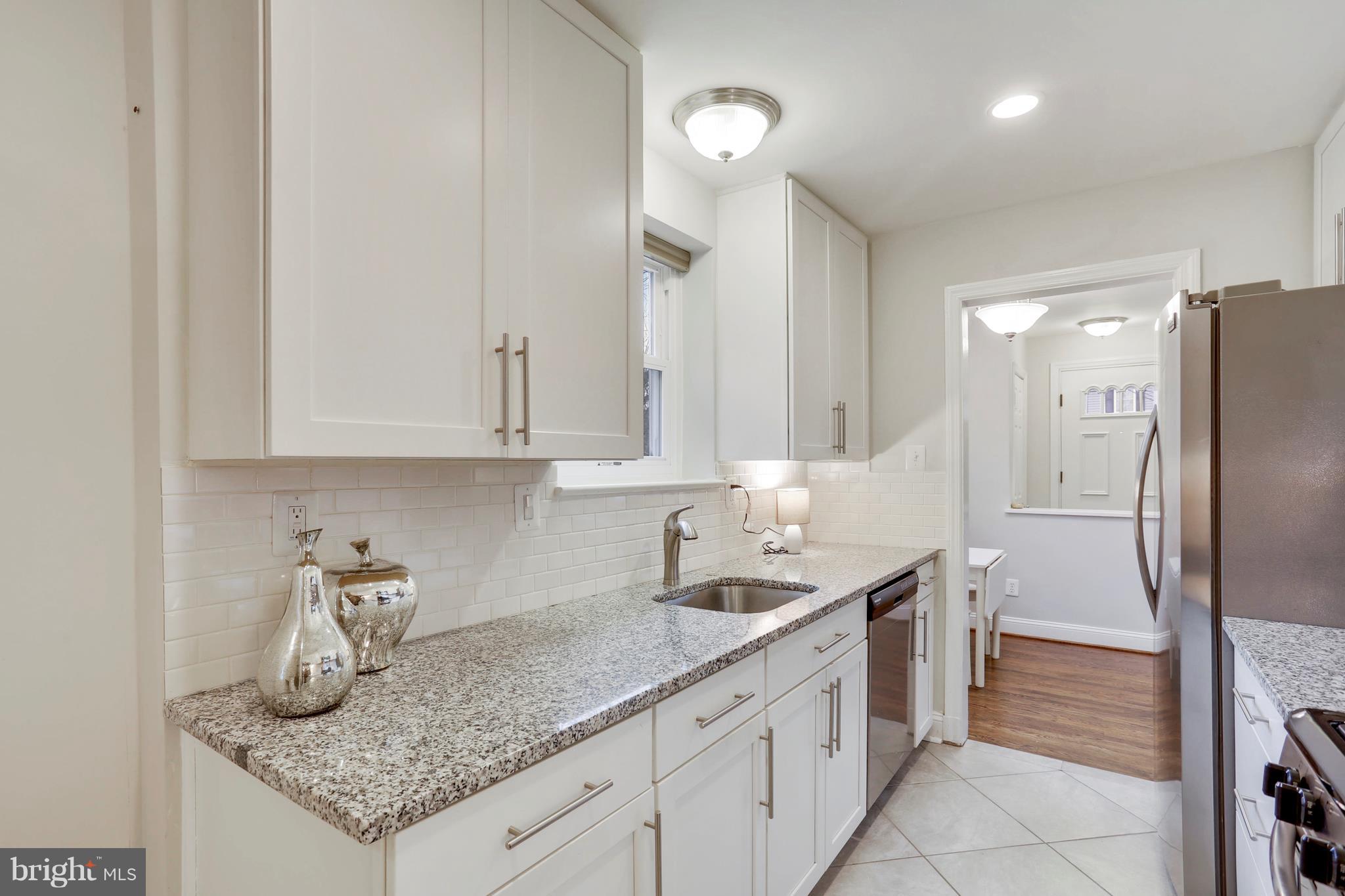 1804 Eldon Lane Silver Spring, MD 20902 - Photo 5 of 44 Gallery Image 5
