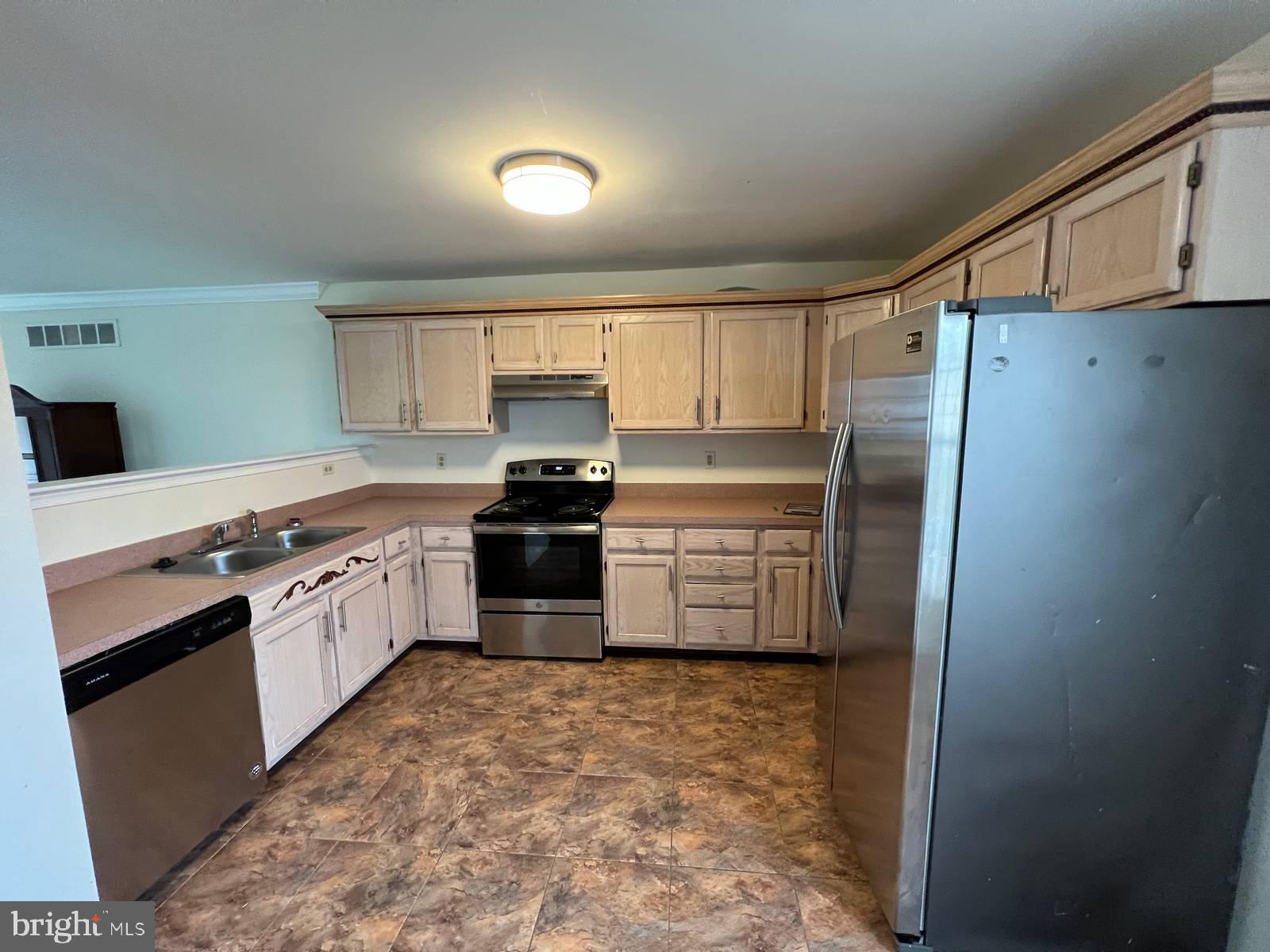 411 Charring Cross Drive Dover, DE 19904 - Photo 6 of 12
