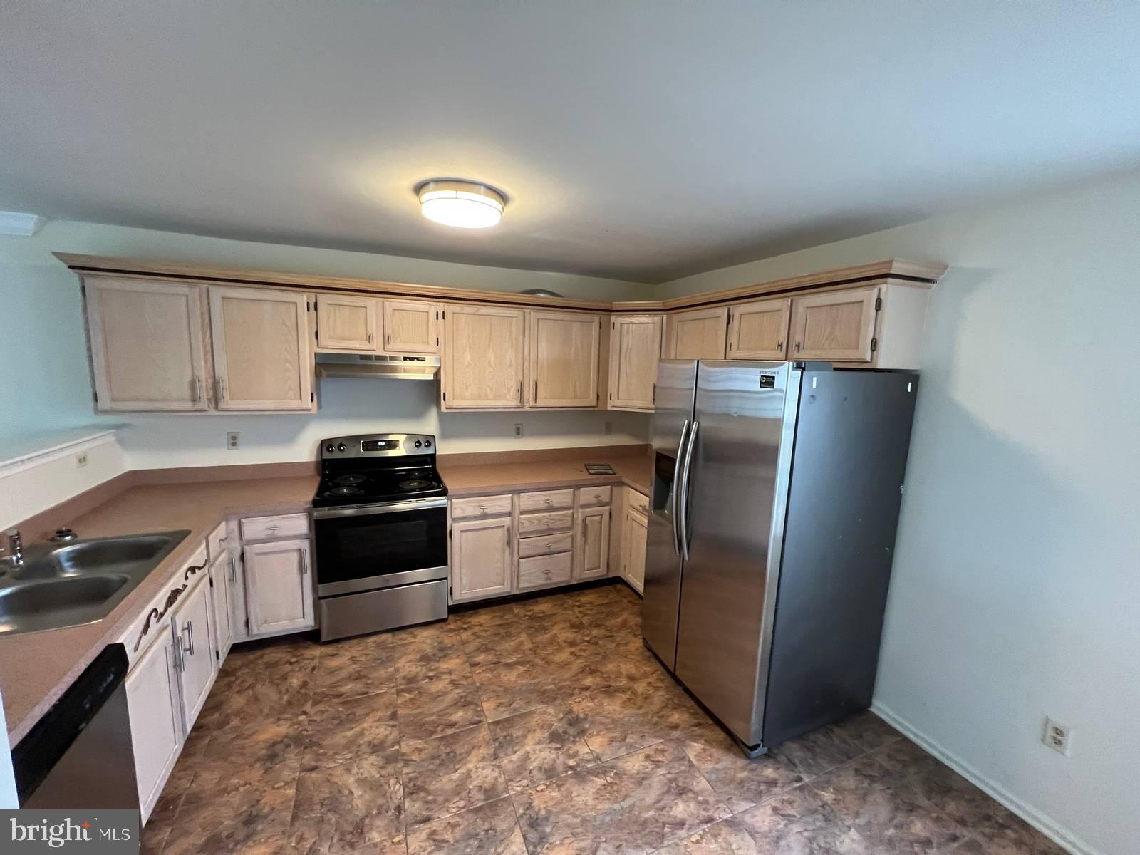 411 Charring Cross Drive Dover, DE 19904 - Photo 7 of 12
