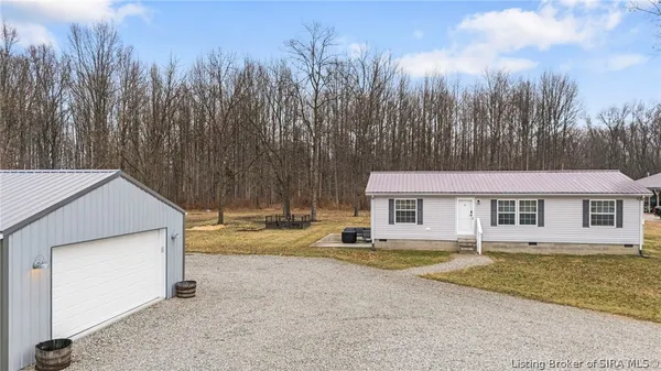 $179,900 | 3716 North Christie Road, Austin, IN 47102