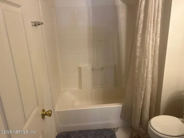 $240,000 | 7110 Newman Lake Court, Jacksonville, FL 32222