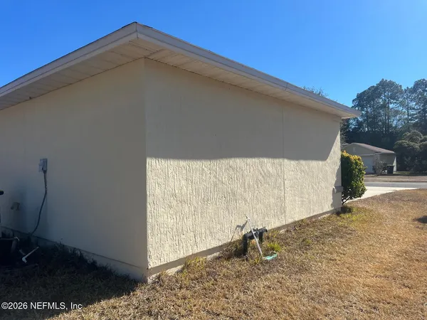 $240,000 | 7110 Newman Lake Court, Jacksonville, FL 32222