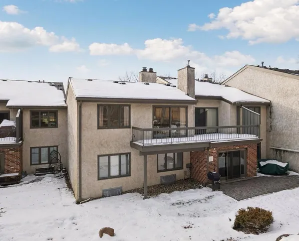 $459,900 | 6066 Blake Ridge Road, Edina, MN 55436