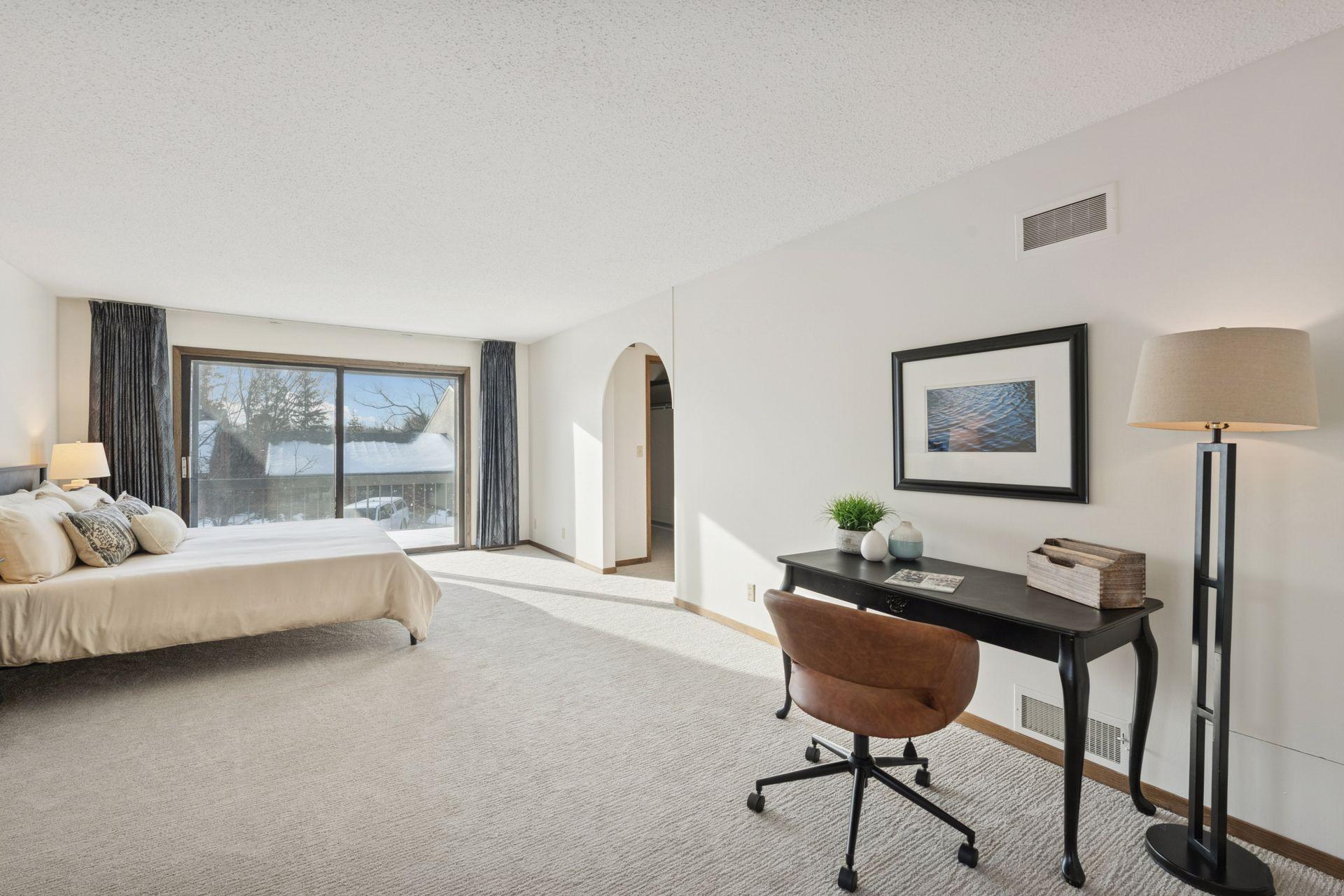 6066 Blake Ridge Road Edina, MN 55436 - Photo 13 of 39